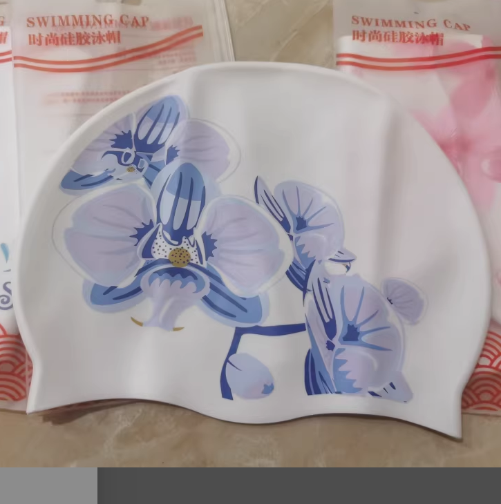 Swim Hat Silicone - หมวกว่ายน้ำซิลิโคนกันน้ำพิมพ์ลายน่ารักสำหรับผู้หญิงขนาดใหญ่พิเศษป้องกันหูบางเฉียบไม่ลื่นหมวกว่ายน้ำอุปกรณ์ว่ายน้ำ